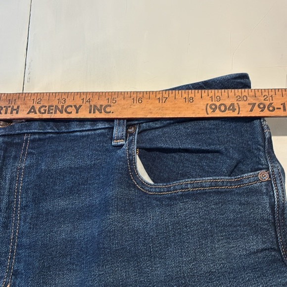 American Eagle outfitters jeans
Curvy mom, Jean stretch
Size 20 long - Picture 12 of 15